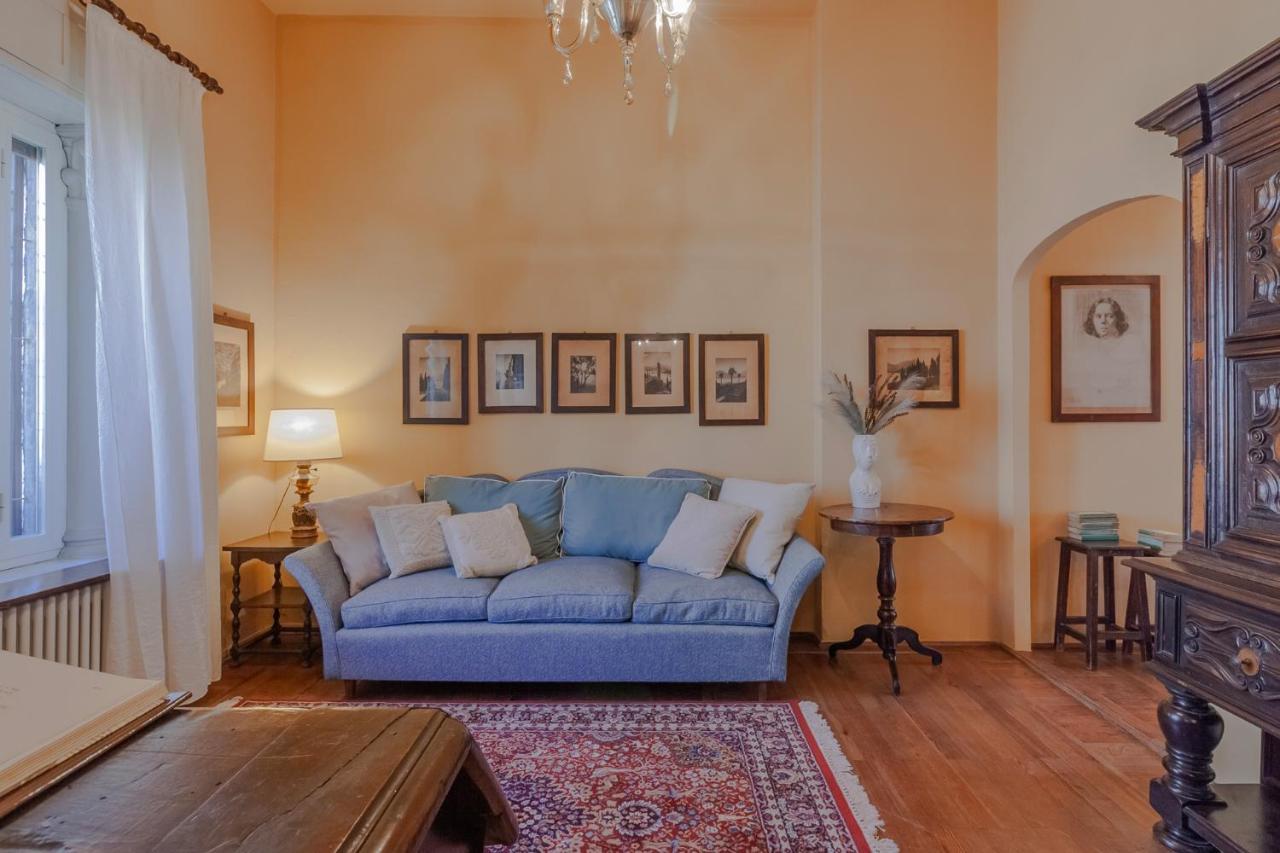 Gothic Apartments By Wonderful Italy Bellagio Bagian luar foto