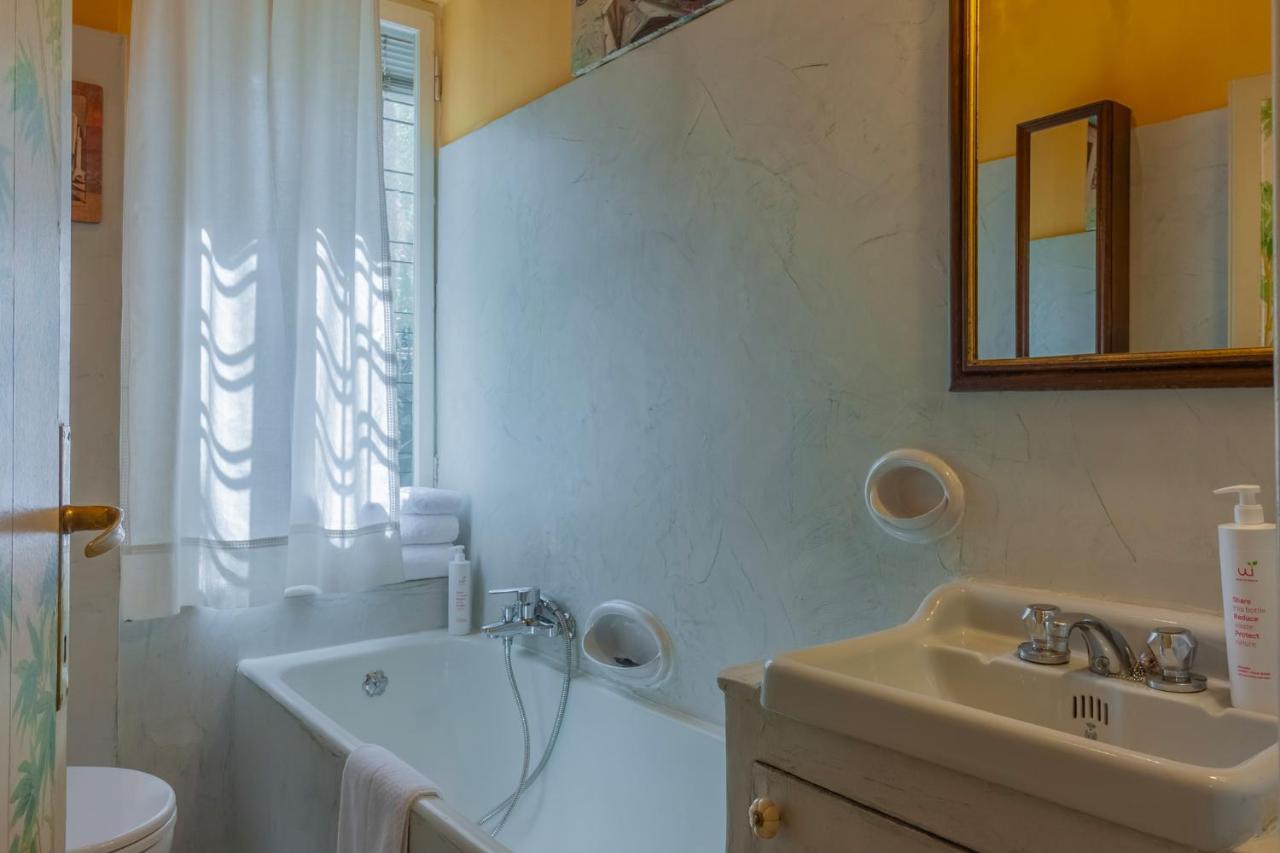 Gothic Apartments By Wonderful Italy Bellagio Bagian luar foto