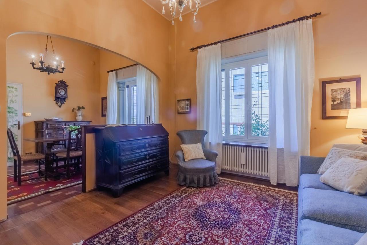 Gothic Apartments By Wonderful Italy Bellagio Bagian luar foto